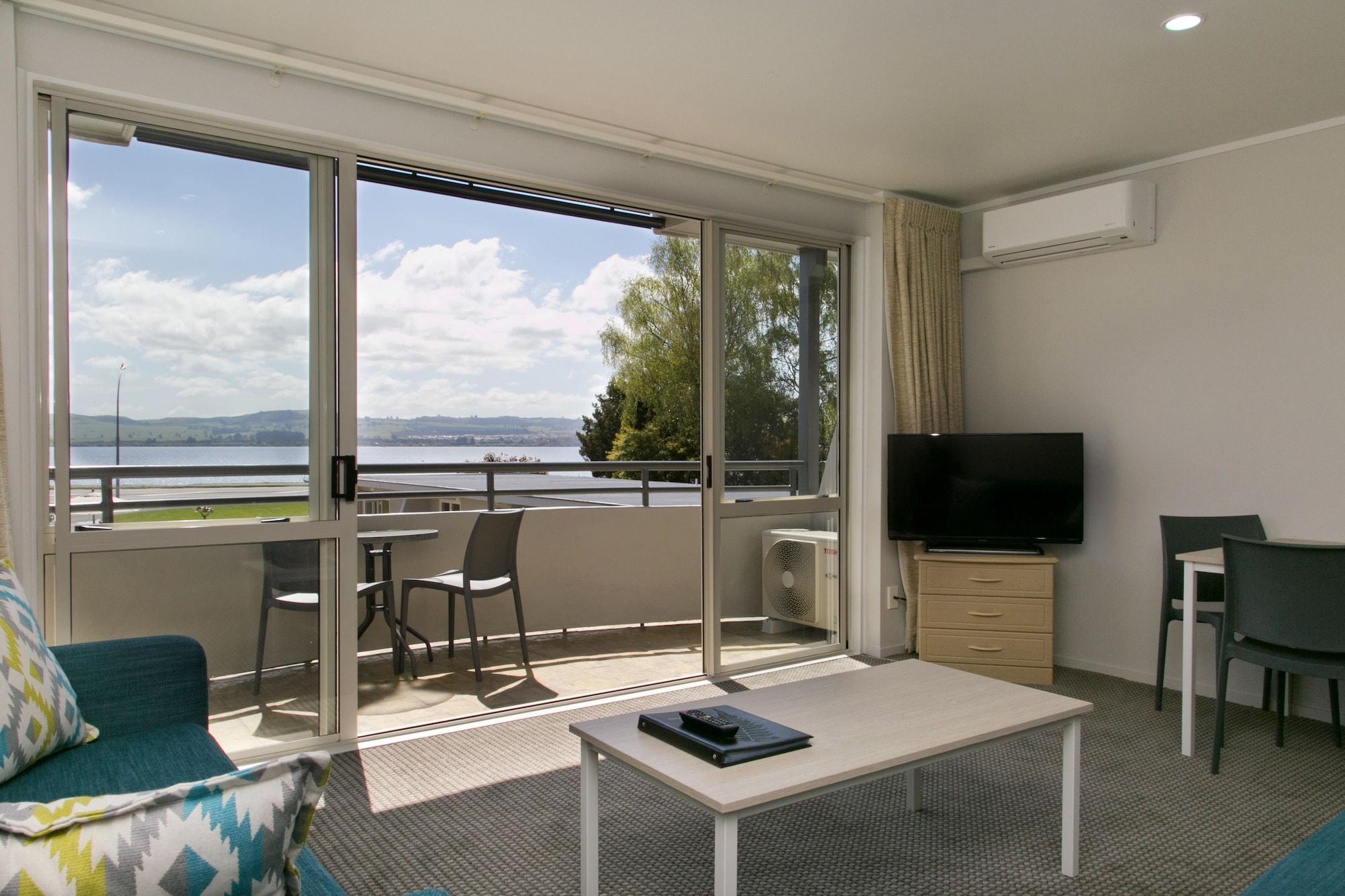 Anchorage Resort Taupo Nz מראה חיצוני תמונה