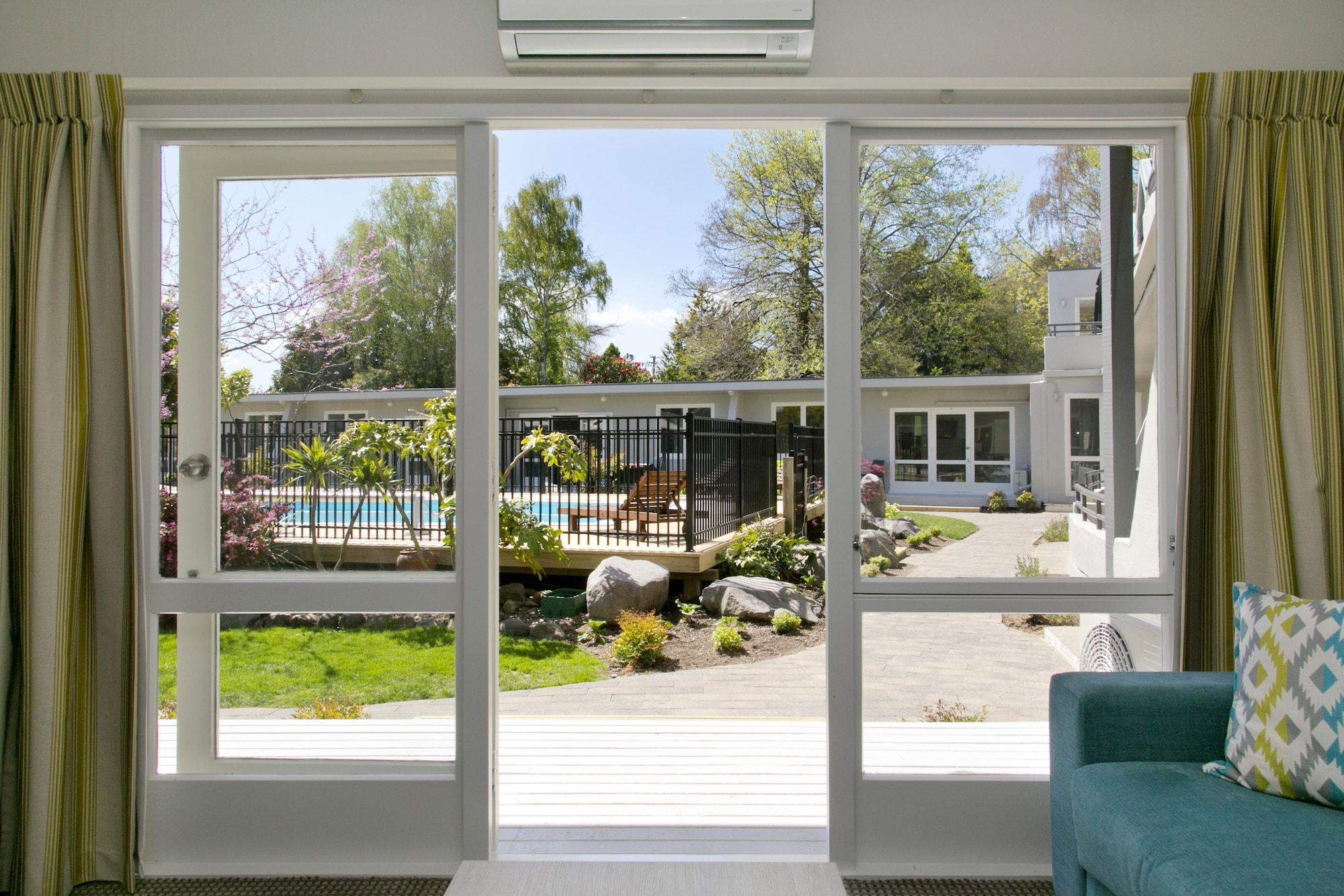 Anchorage Resort Taupo Nz מראה חיצוני תמונה